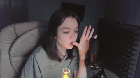 quietluxury online show from April 29, 6:46 pm