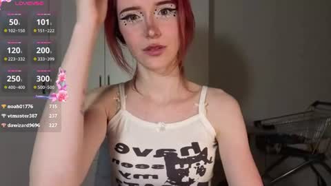 Lana Pollio online show from July 28, 7:39 pm
