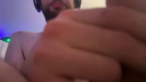 qwerty online show from December 14, 9:40 am