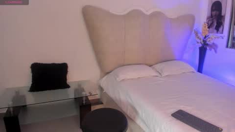 natalia  -  online show from January 8, 5:02 am