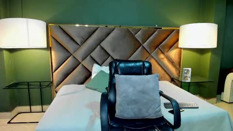  Rachel  online show from April 25, 9:23 pm