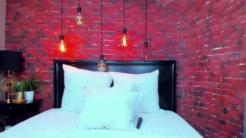 rachel_quinn_ online show from February 22, 4:51 am