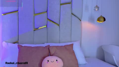 Rachel Ribeiro online show from March 11, 1:03 pm