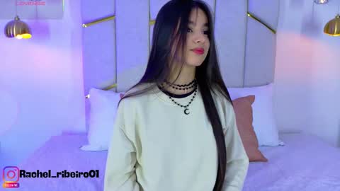 Rachel Ribeiro online show from March 18, 12:33 pm