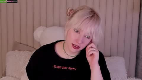 Snapshot of rachelcart chatting on September 13, 3:20 am RachelCart online show from September 13, 3:20 am