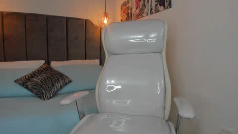 Snapshot of rachell_honey7 chatting on March 3, 7:28 pm Rachel online show from March 3, 7:28 pm