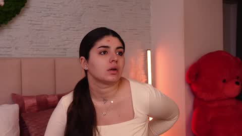 RachelSwaan online show from February 3, 4:46 am