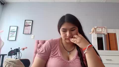 radiantgoddes online show from February 3, 1:51 pm