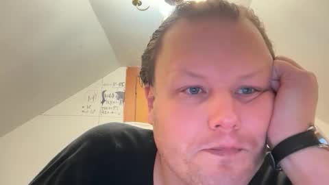 raeganv online show from February 12, 11:36 am