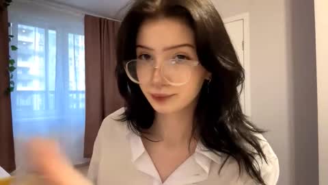 Riya online show from November 14, 10:28 am