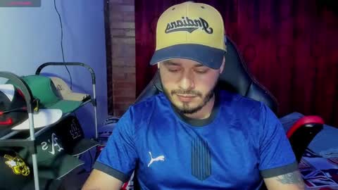 ragnar_lothbrok77 online show from February 21, 11:43 pm