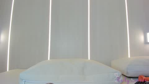 railey_rosse online show from January 31, 11:56 pm