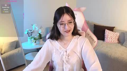 rainybella online show from February 28, 7:34 am