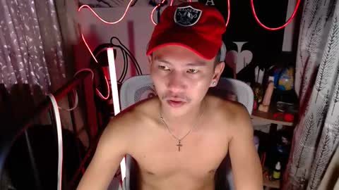 ralfhuge24 online show from February 11, 2:59 am