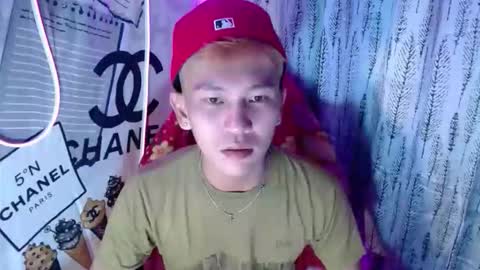 ralfhuge24 online show from December 15, 11:50 am