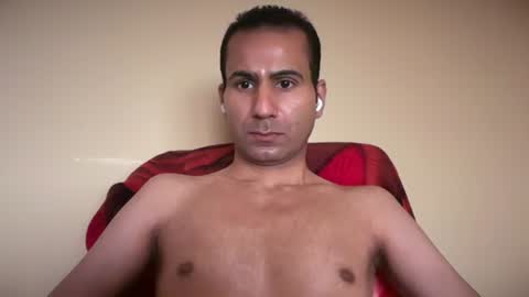       online show from August 7, 8:34 am