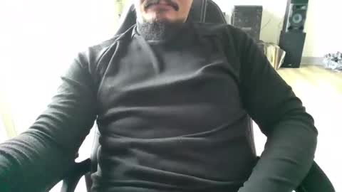 randomfrenchman3000 online show from December 21, 12:00 pm