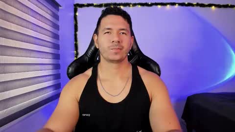 Jonas online show from March 27, 2:40 pm