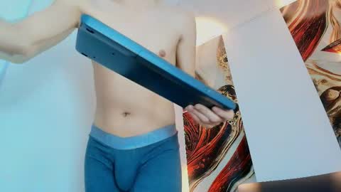 raphael_nyon1 online show from May 21, 4:08 am