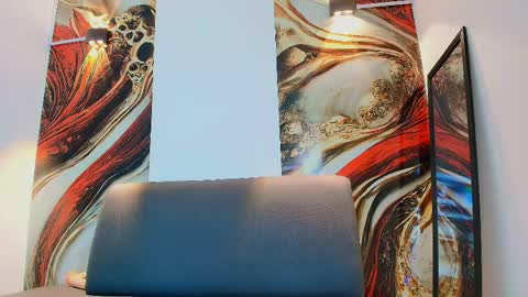 raphael_nyon1 online show from May 16, 10:36 am