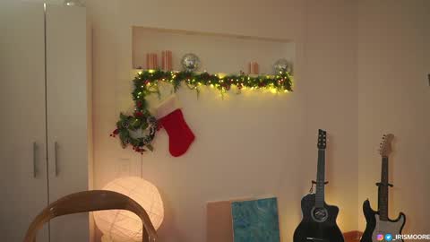 Iris online show from December 23, 11:28 pm