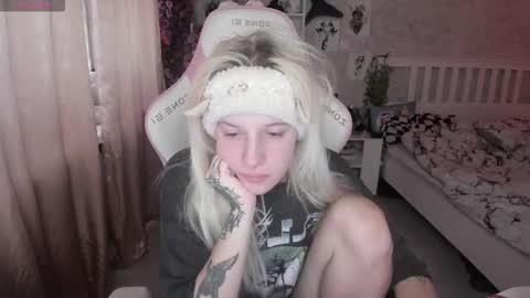 Rapunzel online show from October 6, 1:29 pm