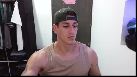 Raul online show from June 22, 2:06 am