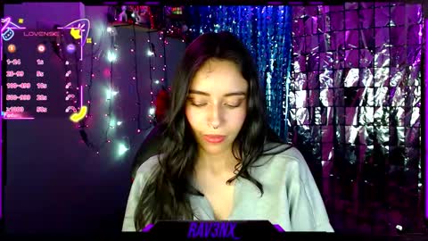   online show from December 4, 3:17 am