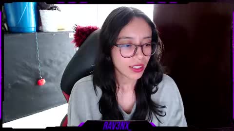   online show from July 28, 7:39 pm