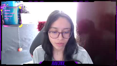   online show from July 28, 7:04 pm