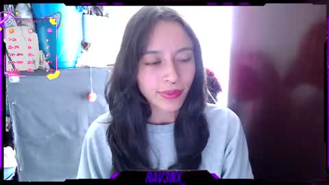   online show from June 27, 5:52 pm