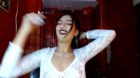 Snapshot of raven__purple chatting on February 14, 11:09 pm raven__purple online show from February 14, 11:09 pm