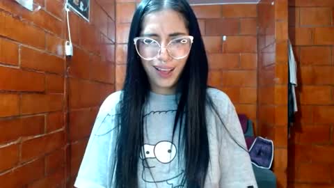 Snapshot of raven__purple chatting on January 23, 4:41 am raven__purple online show from January 23, 4:41 am