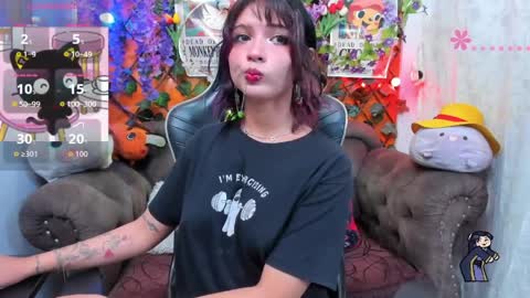 RavenN  online show from April 6, 11:33 am