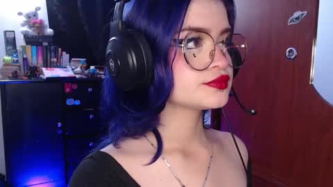 raventh_ online show from November 6, 12:19 pm