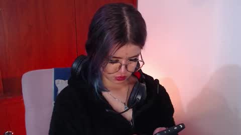 raventh_ online show from March 18, 2:34 pm