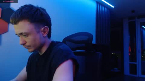 Snapshot of ravine_doleg chatting on September 11, 7:37 pm Alex Nash online show from September 11, 7:37 pm