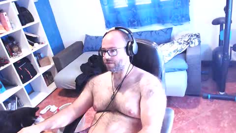 ravingr3d3 online show from September 22, 4:00 pm