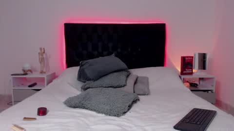 Ray online show from December 23, 2:07 am