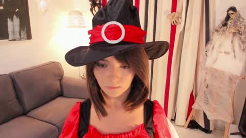 Raychell Black  online show from October 30, 4:07 pm