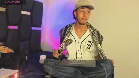 Rayn online show from February 10, 7:22 am