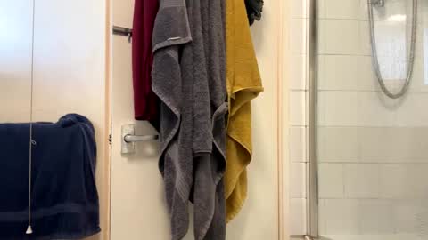 Snapshot of raydick1919 chatting on February 5, 8:54 am Raydick online show from February 5, 8:54 am