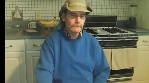 Ray online show from October 10, 8:35 pm