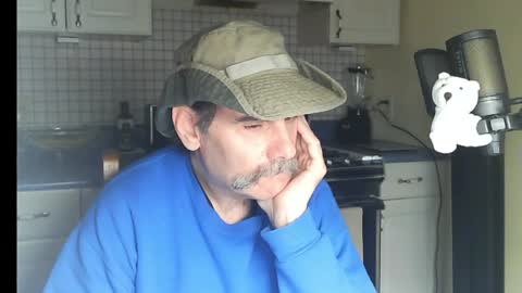 Ray online show from April 8, 7:44 am