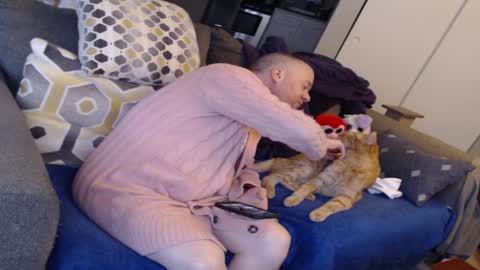 Sunshine Ray online show from January 1, 5:22 pm