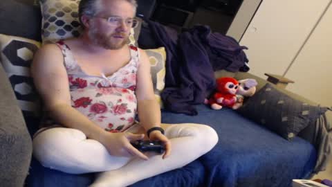 Sunshine Ray online show from December 24, 11:22 pm