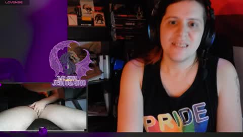 Snapshot of raysuon chatting on January 4, 8:06 am Rae-Suon online show from January 4, 8:06 am