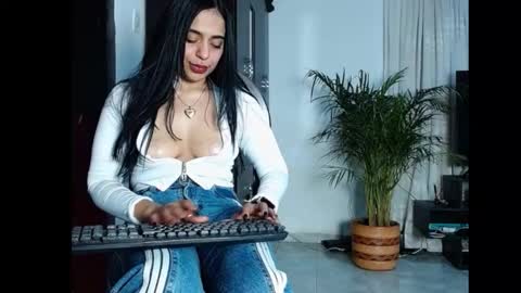 RAY online show from December 13, 2:10 am