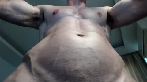 razorramon13 online show from November 4, 7:53 am