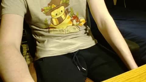 Scrappy Coco online show from April 21, 2:51 am